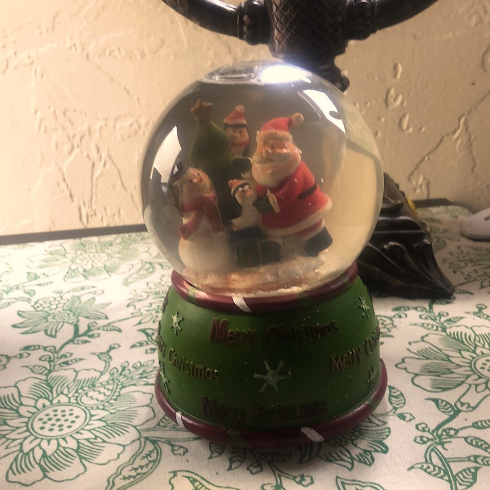 Vintage Santa Musical Globe. “We wish you a Merry Christmas”